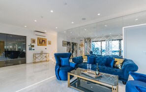 Villa | 5 bedrooms - Sara in Ka Telir With 5 Bedrooms and 5 Bathrooms (Kastelir-Labinci)