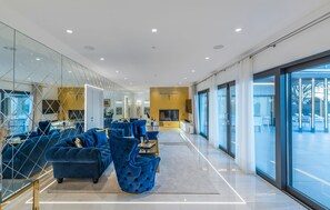 วิลล่า | 5 ห้องนอน