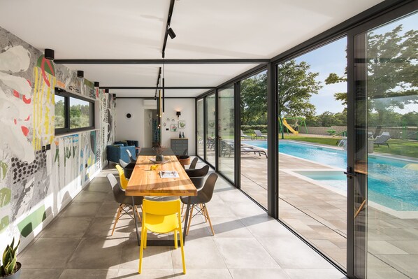 Villa