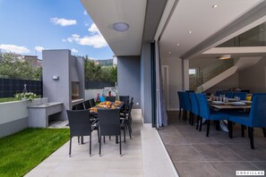 5 bedrooms - Kastel Two in Ka tel Kambelovac (Kastela)