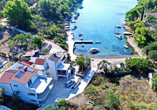 Green Bay in Vela Luka