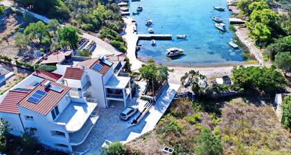 Green Bay in Vela Luka
