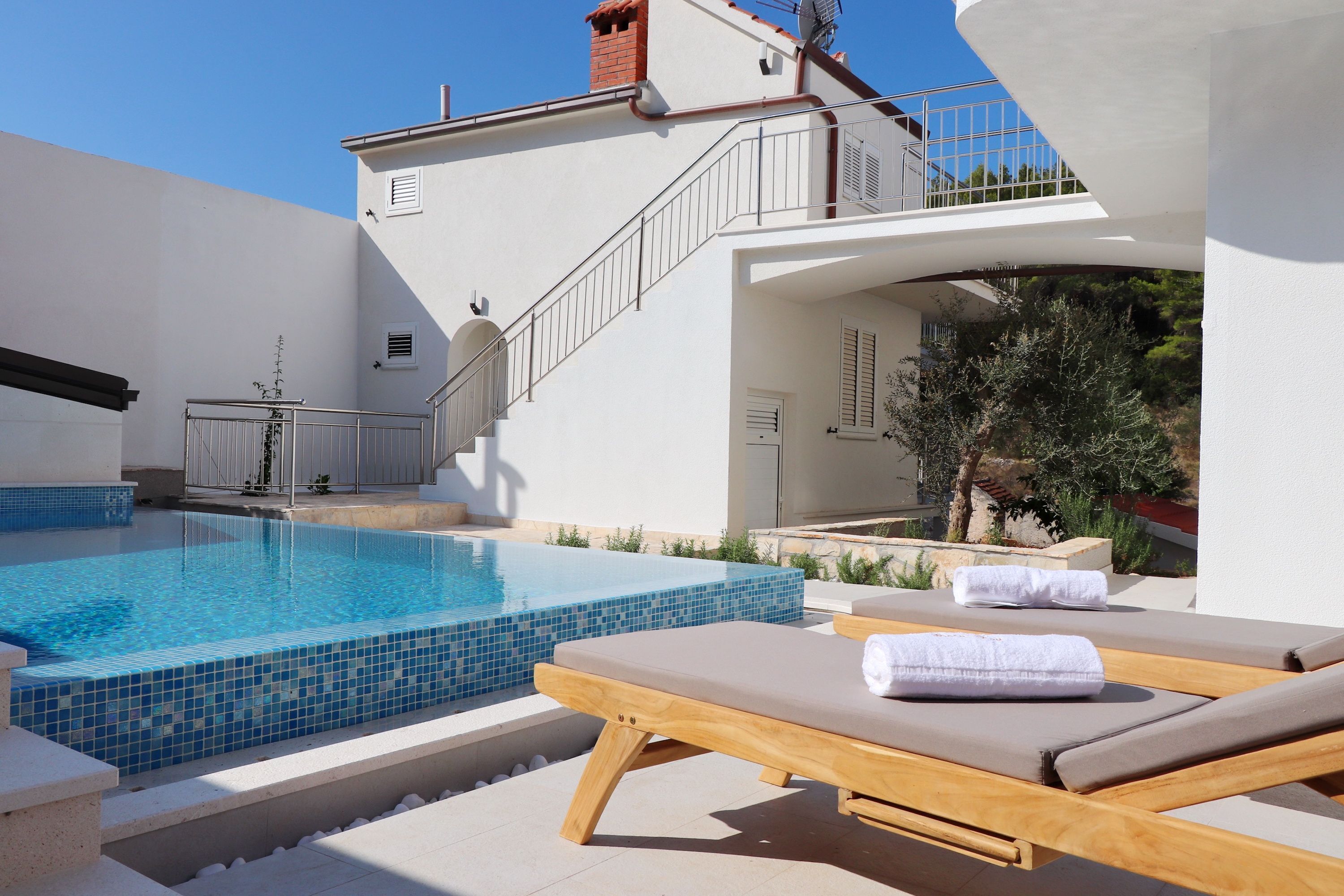 House, Smoking | 6 bedrooms