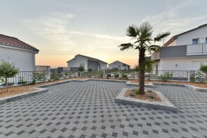 Villa | 4 bedrooms - Dalmacija V in Suko an (Sukosan)