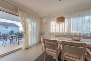 House, Smoking - Dalmacija V in Suko an (Sukosan)