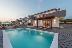 House, Smoking | 4 bedrooms - Dalmacija V in Suko an (Sukosan)