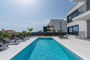 Casa, fumatori | 5 camere