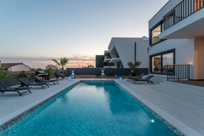 Casa, fumatori | 5 camere