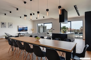 7 bedrooms - Aquarius in Pula With 7 Bedrooms and 7 Bathrooms (Pula)