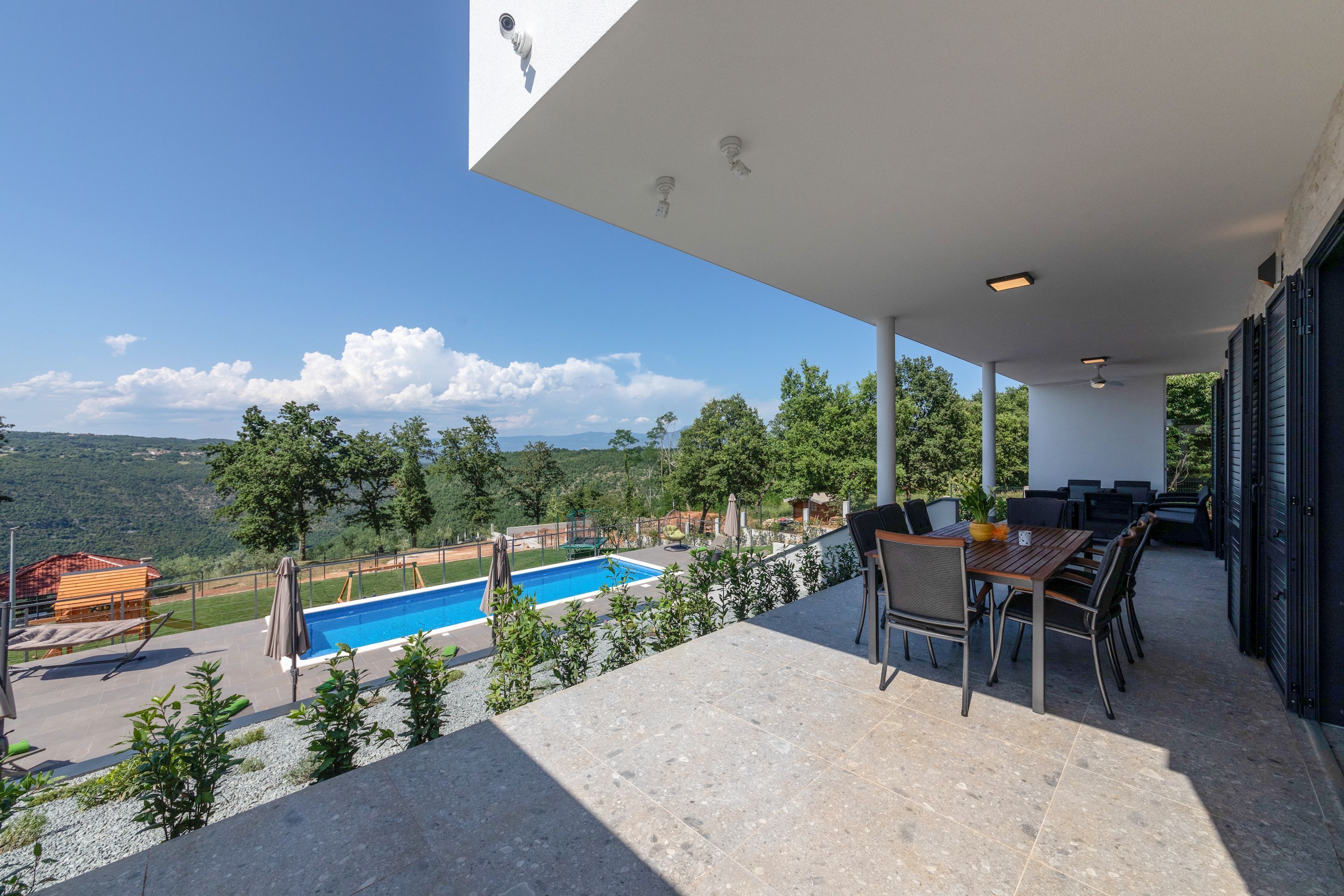 8 عدّة غرف نوم