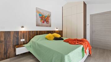 House, Smoking | 3 bedrooms