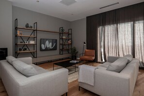 House | 9 bedrooms - Complex Misto in Primo ten (Primosten)