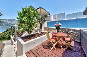 Biệt thự | 6 phòng ngủ 