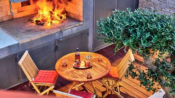House, Smoking | 6 bedrooms
