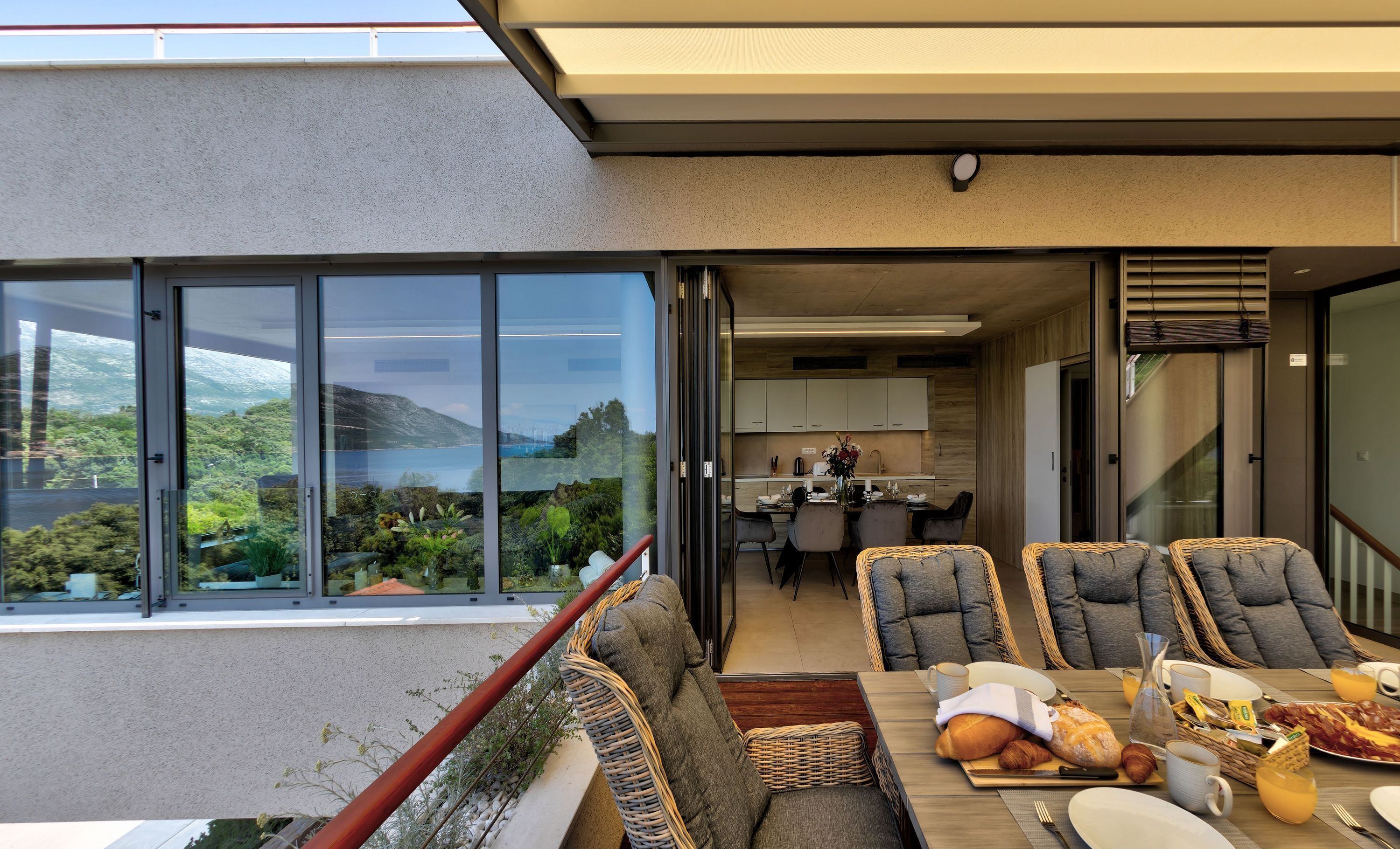 6 عدّة غرف نوم