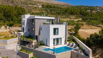 Villa | 5 Schlafzimmer