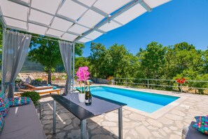 Villa, Smoking | 3 bedrooms - Ognjistar in Zmijavci (Zmijavci)