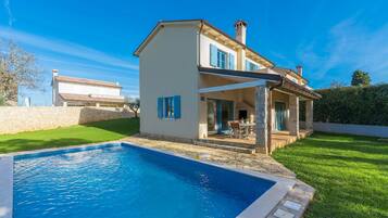 3 عدّة غرف نوم