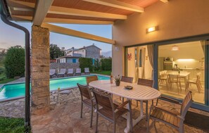 Biệt thự | 3 phòng ngủ 