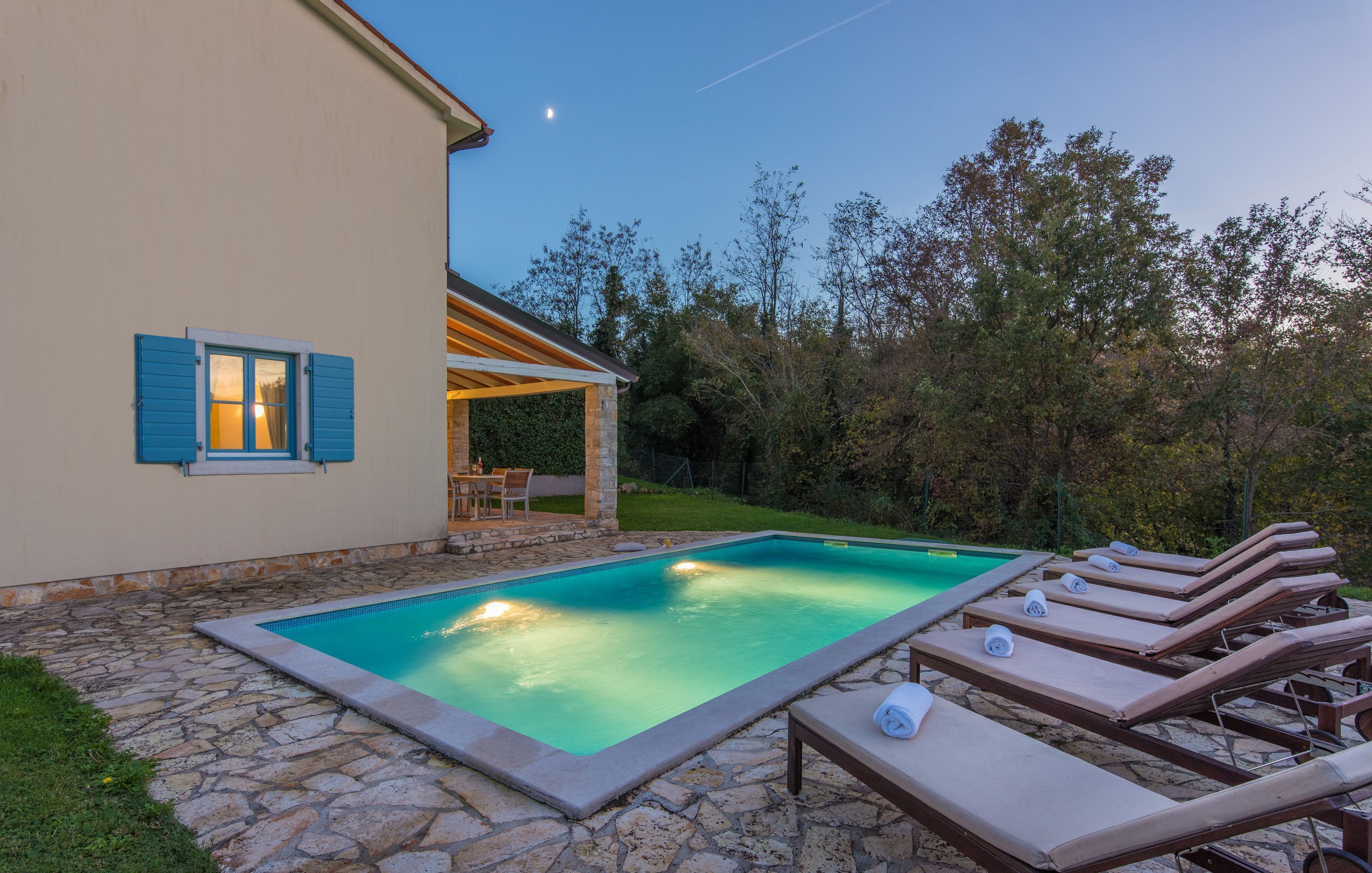 3 عدّة غرف نوم