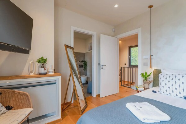 House, Smoking | 4 bedrooms