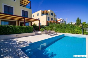 Biệt thự | 6 phòng ngủ 