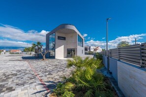 Villa | 2 bedrooms - M5 in Vir With 2 Bedrooms and 2 Bathrooms (Vir)