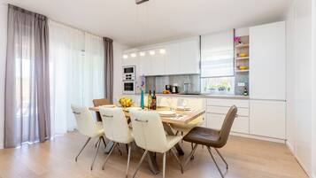 Biệt thự | 4 phòng ngủ