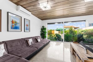 Biệt thự | 4 phòng ngủ 