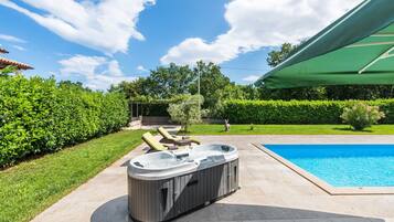 4 عدّة غرف نوم