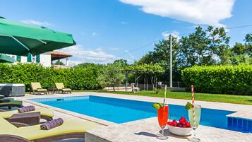 House, Smoking | 4 bedrooms