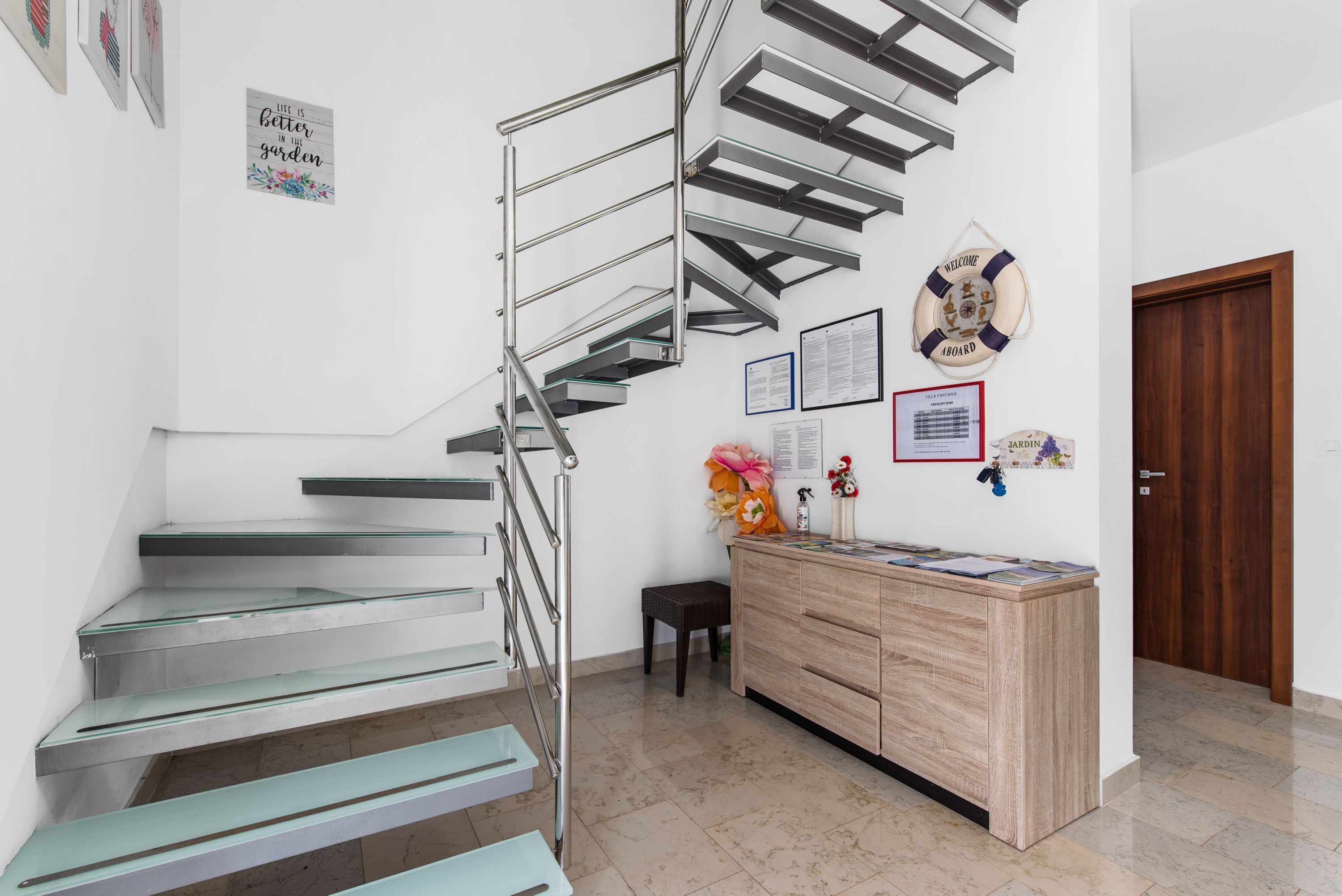 4 عدّة غرف نوم