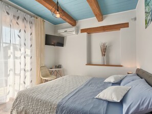 House, Smoking | 4 bedrooms - Patrick in Pazin With 4 Bedrooms and 4 Bathrooms (Pazin)