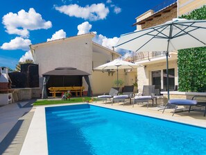 Villa | 4 bedrooms - Patrick in Pazin With 4 Bedrooms and 4 Bathrooms (Pazin)