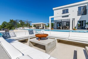 House, Smoking | 4 bedrooms - Valhalla in Barat With 4 Bedrooms and 4 Bathrooms (Kanfanar)