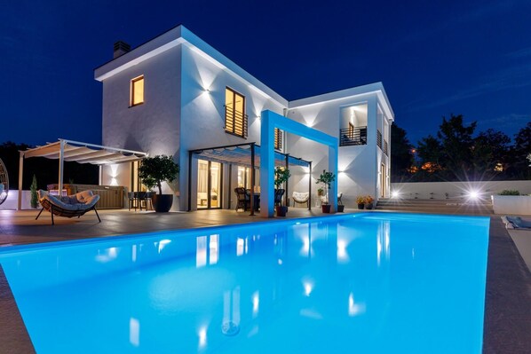 Villa | 4 bedrooms - Valhalla in Barat With 4 Bedrooms and 4 Bathrooms (Kanfanar)
