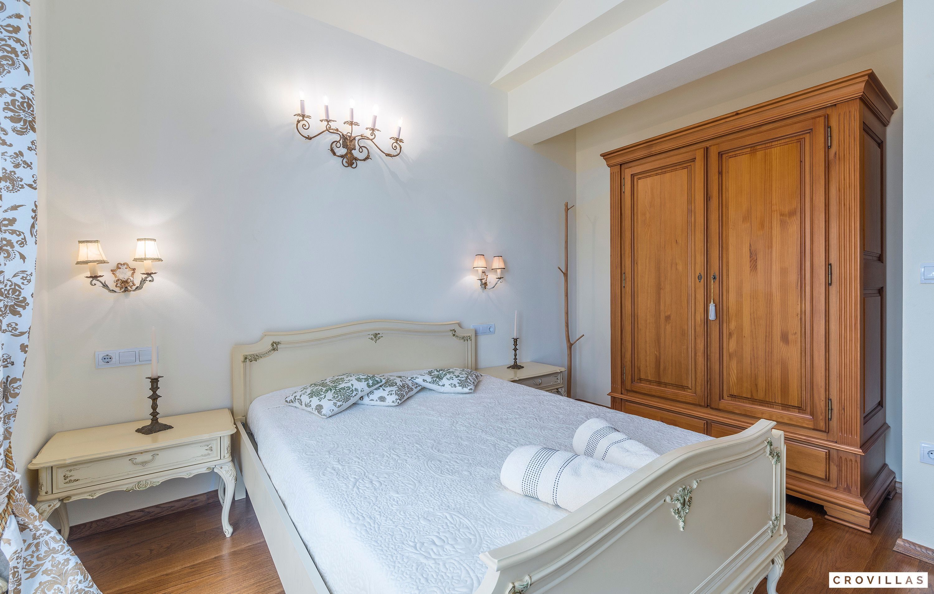 3 عدّة غرف نوم