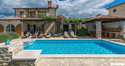 Bella Vista in Barat