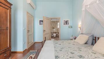 House, Smoking | 3 bedrooms