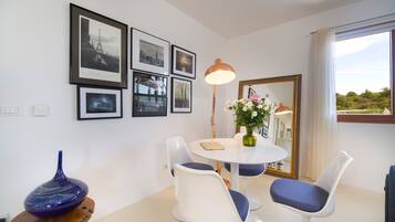 3 عدّة غرف نوم