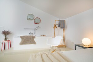 Villa | 3 bedrooms - Lena in Vini e With 3 Bedrooms and 1 Bathrooms (Marina)