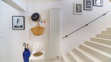 3 عدّة غرف نوم