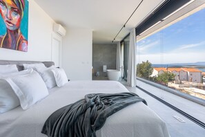 Villa | 3 bedrooms - Loft Hvar in Hvar With 3 Bedrooms and 1 Bathrooms (Hvar)