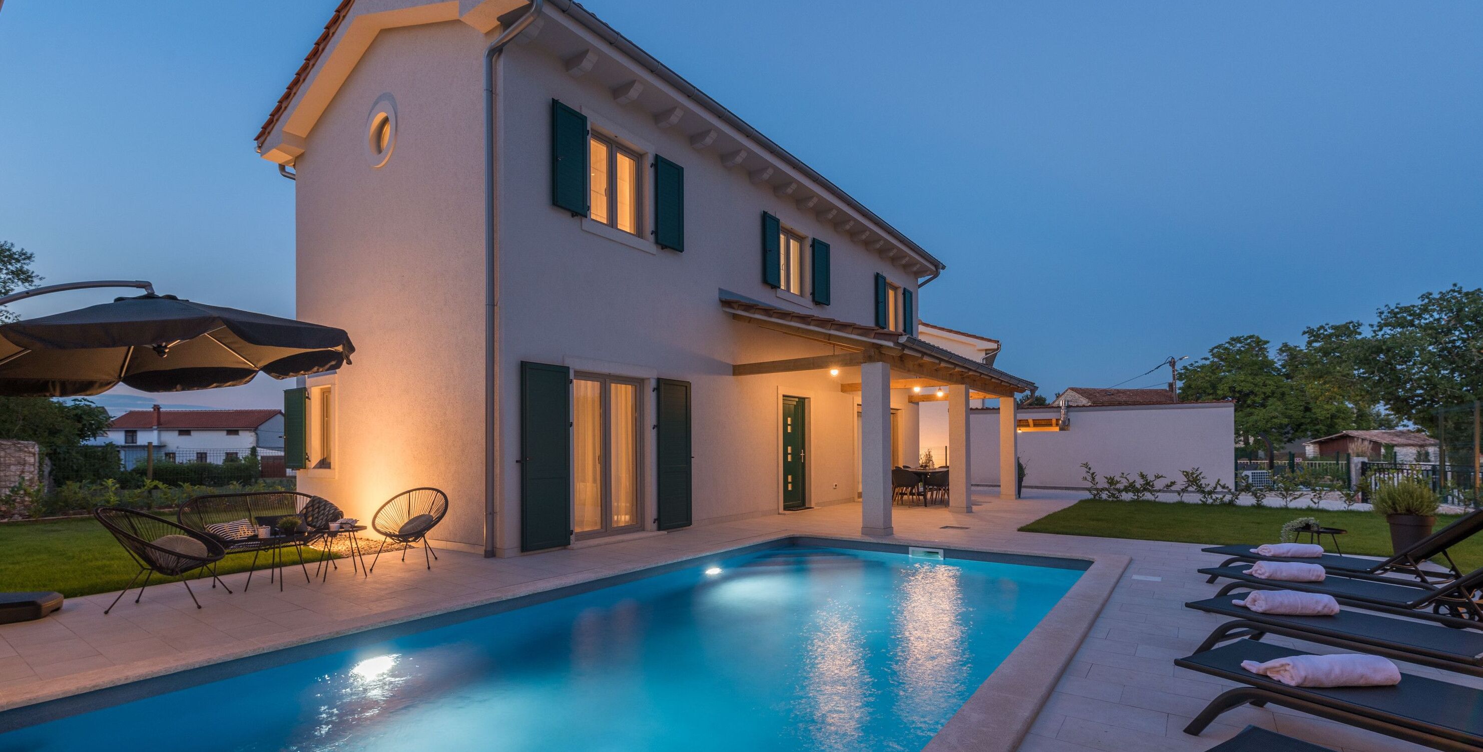 3 عدّة غرف نوم