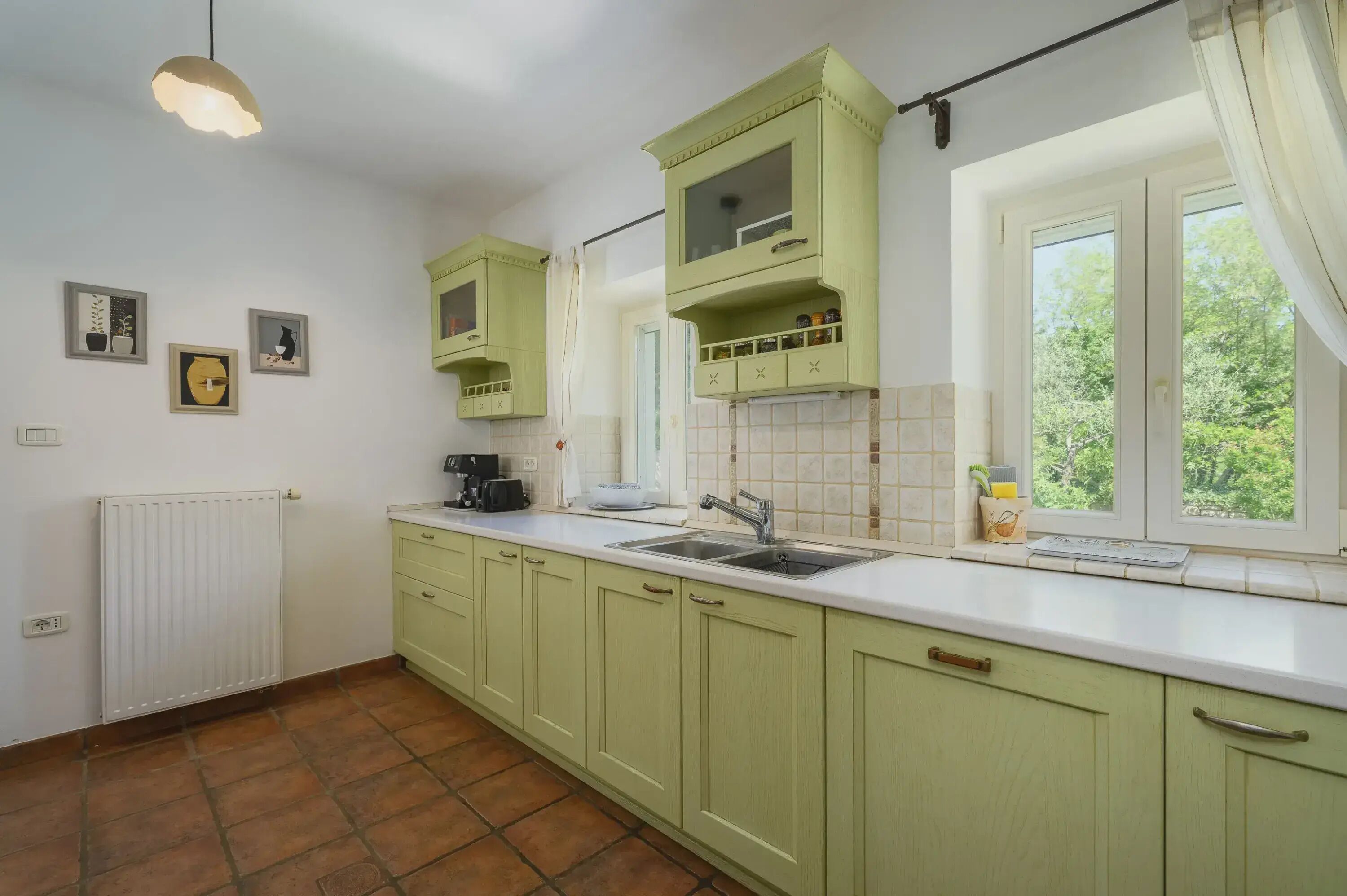 4 عدّة غرف نوم