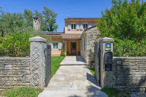 別墅 | 4 間臥室