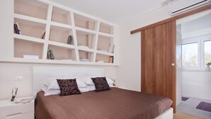 House | 4 bedrooms - Hemera in Kr an With 4 Bedrooms and 4 Bathrooms (Krsan)