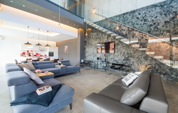 4 عدّة غرف نوم