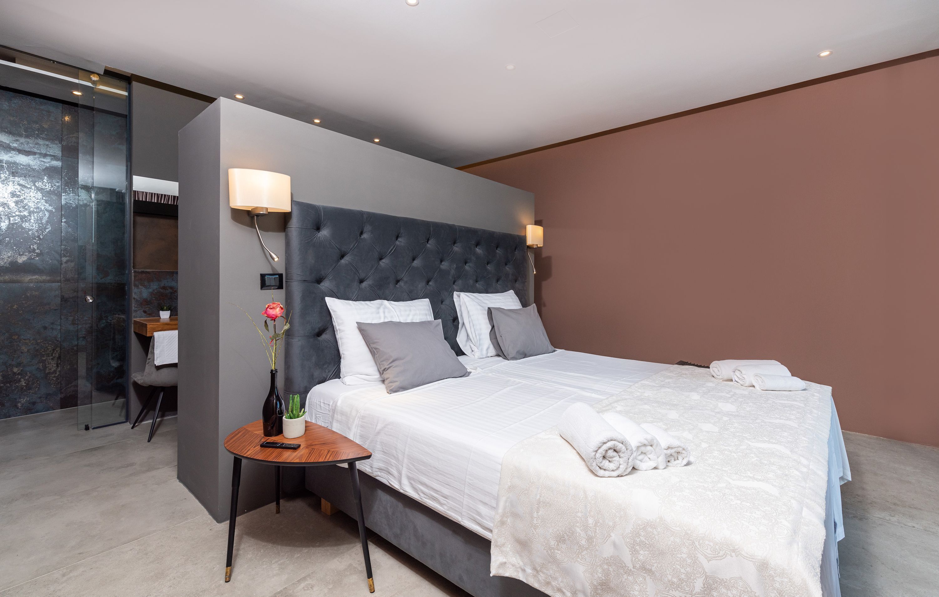 4 عدّة غرف نوم