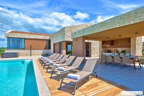 Villa - Vigneto in Brtonigla (Brtonigla)